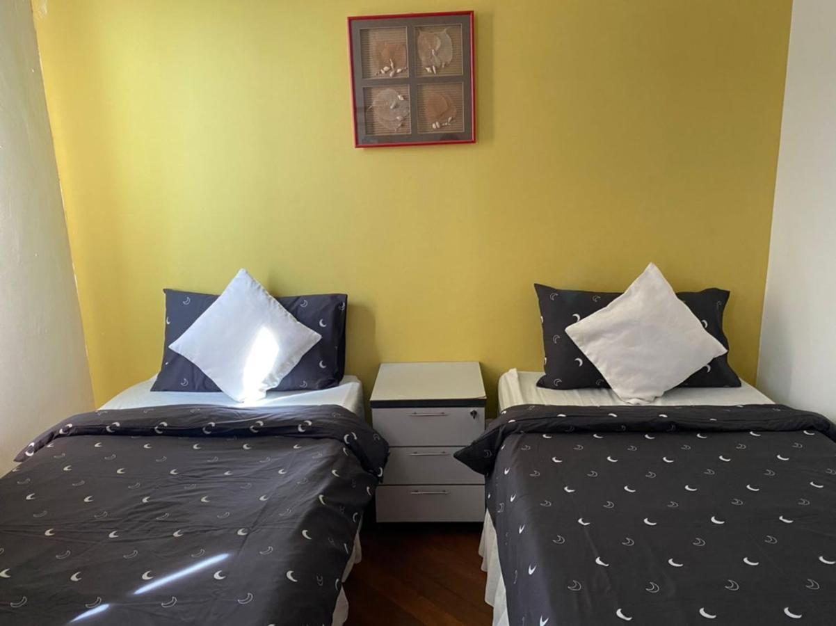 เวสต์เบอร์ลี อพาร์ตเมนท์ Apartment กูชิง ภายนอก รูปภาพ
