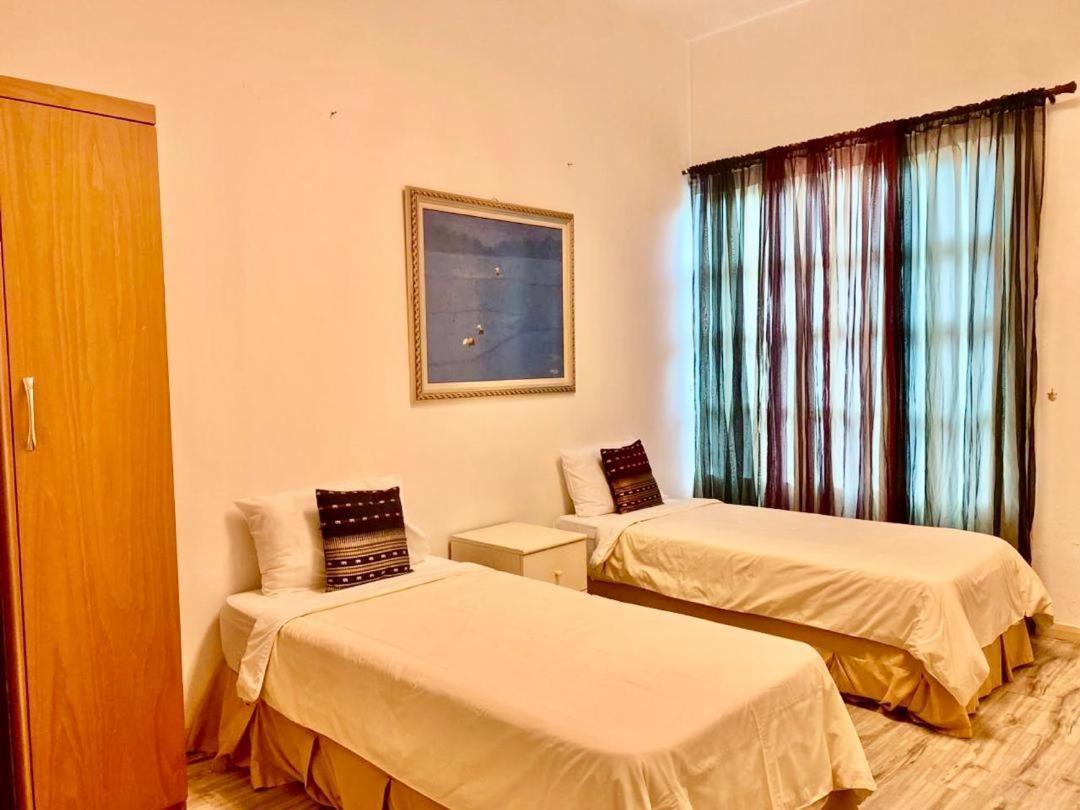 เวสต์เบอร์ลี อพาร์ตเมนท์ Apartment กูชิง ภายนอก รูปภาพ