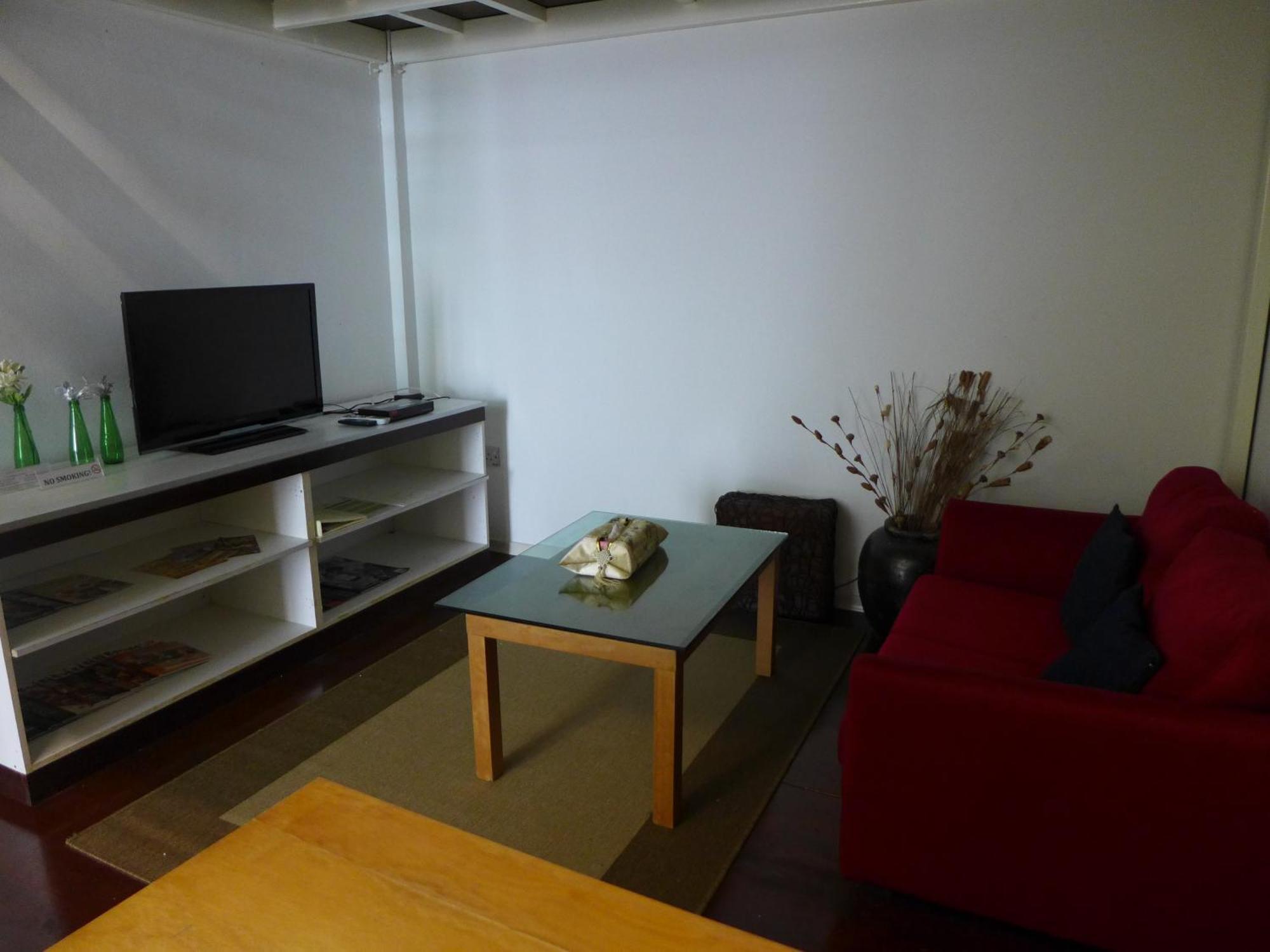 เวสต์เบอร์ลี อพาร์ตเมนท์ Apartment กูชิง ภายนอก รูปภาพ